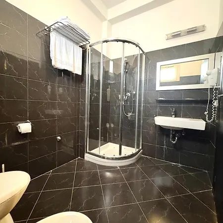 San Carlo Hotel 3*
