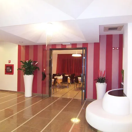 San Carlo 3*