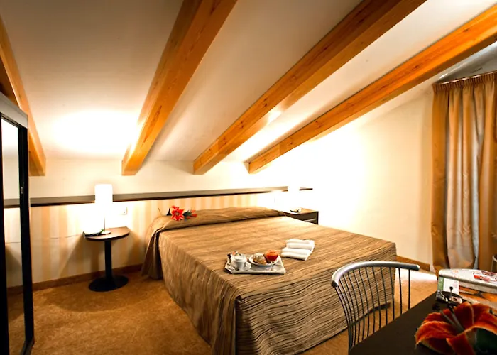 San Carlo Otel 3*
