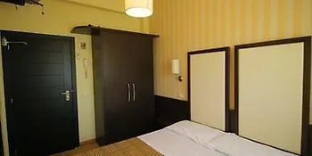 San Carlo 3*
